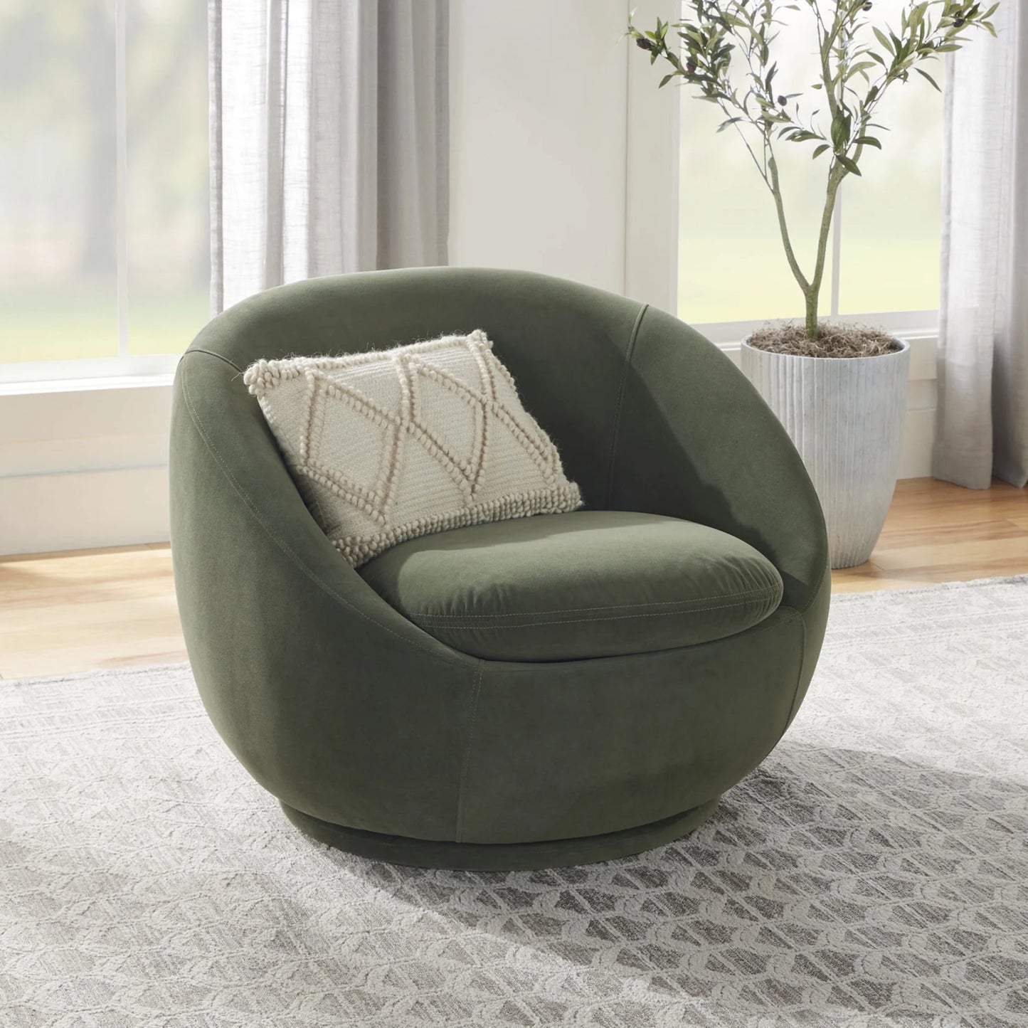 Mira Swivel Chair