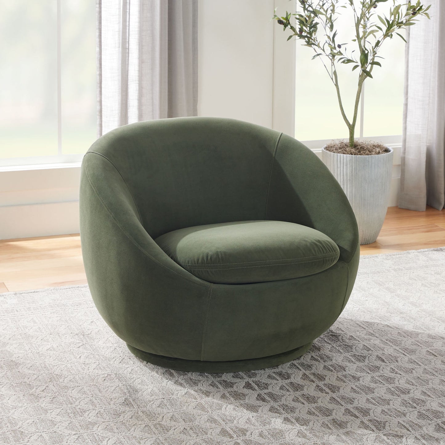 Mira Swivel Chair